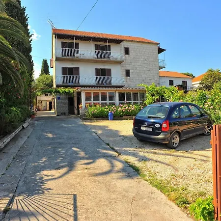 Apartment Apartments Mar Sutivan