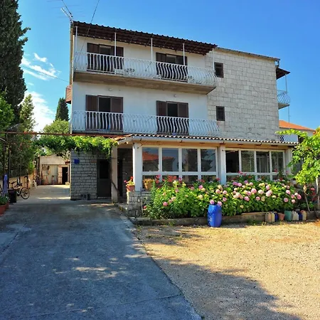 Apartments Mar Апартаменты *